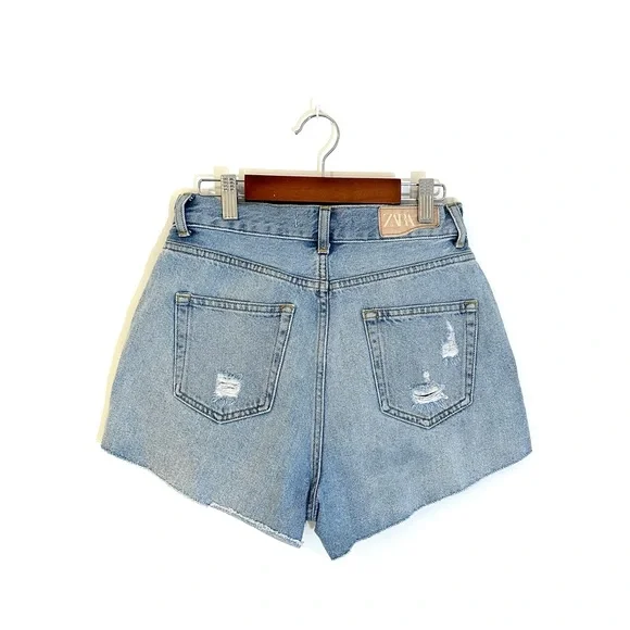 Zara High-Rise Beaded Denim Shorts - Picture 3 of 4